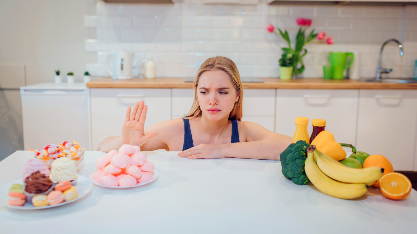 7 loại thực phẩm phụ nữ sau sinh cần tránh